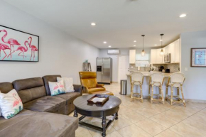 2 Mi to Swim and Shop Updated North Palm Beach Home